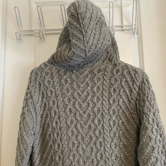 Aran Mor Made in Ireland Merino Wool Cable Knit Hooded Long Cardigan - Picture 13 of 14